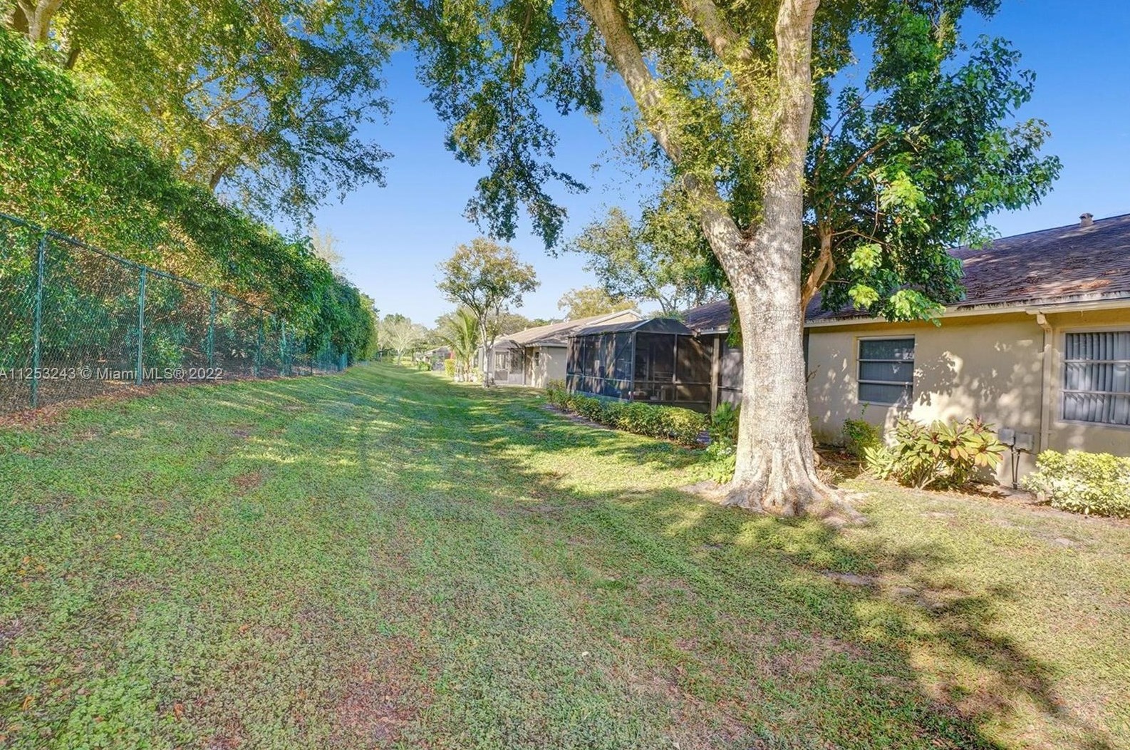 18801 Candlewick Dr, Boca Raton FL  33496-5008 exterior