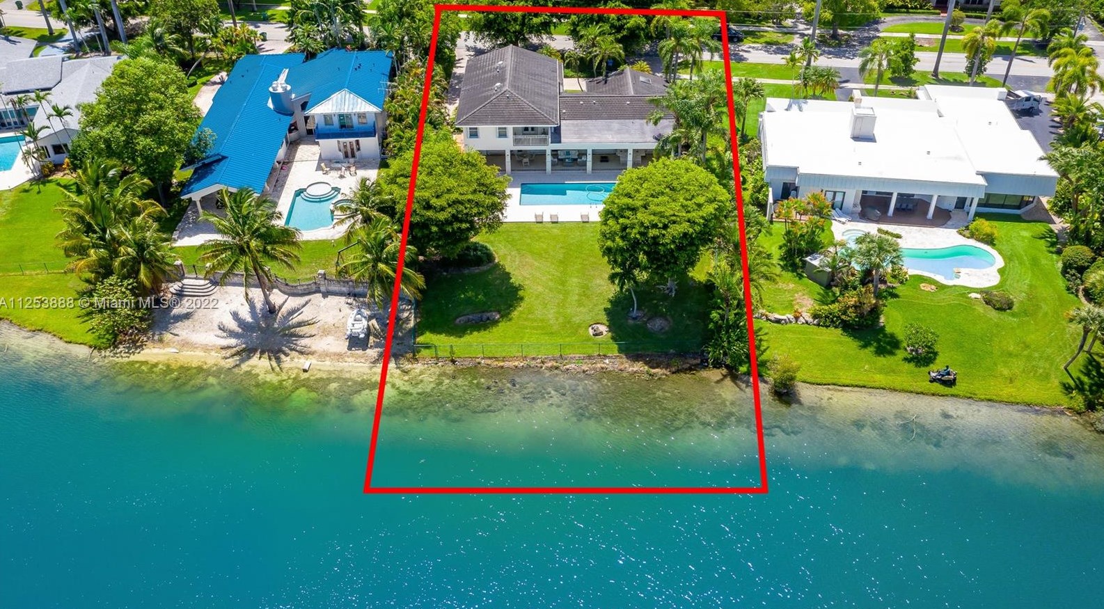 13471 72nd Ave, Miami, FL 33156-6813
