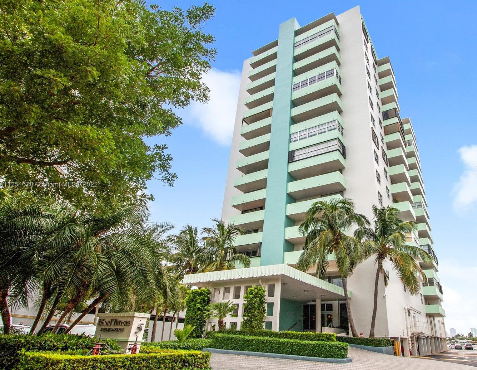 5 Island Ave #11f, Miami, FL