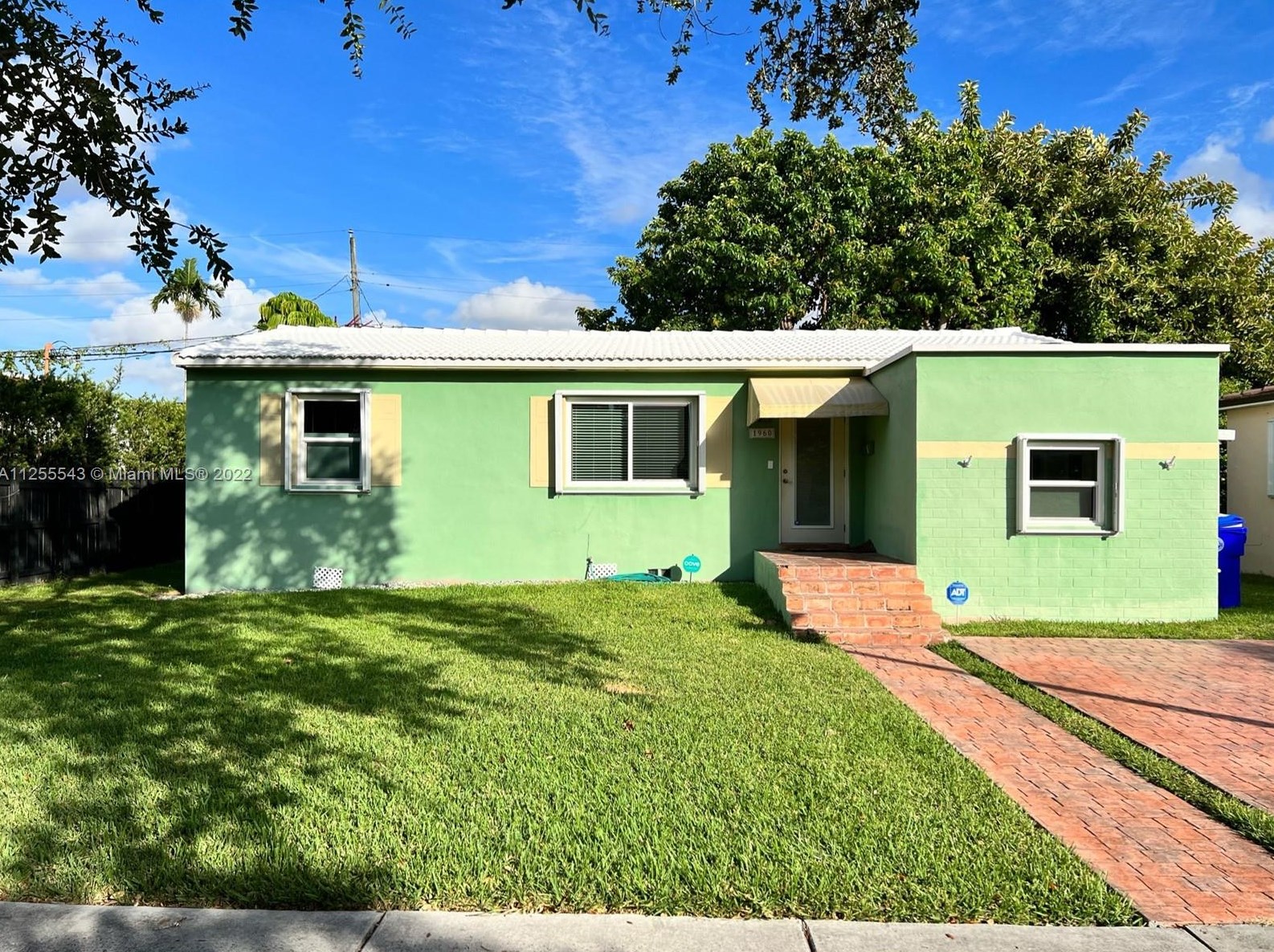 1960 Sw 32nd Pl #1960, Miami, FL 33145