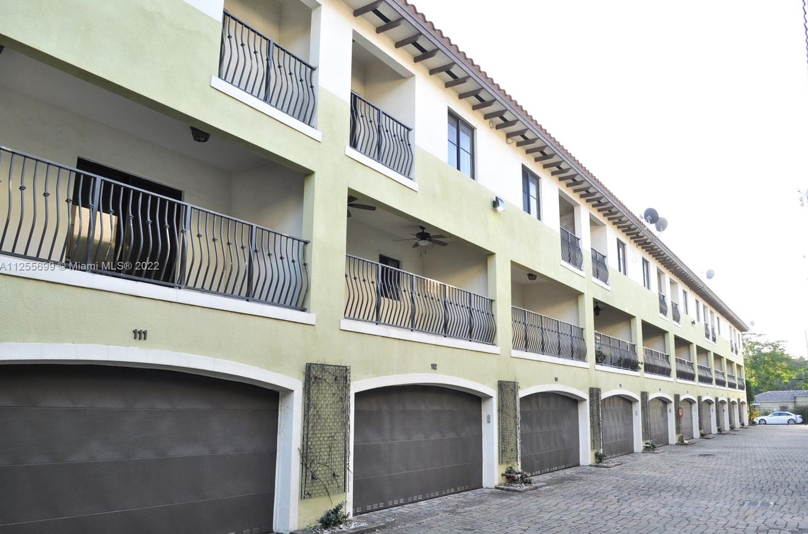 3204 Bird Ave #112, Miami, FL 33133