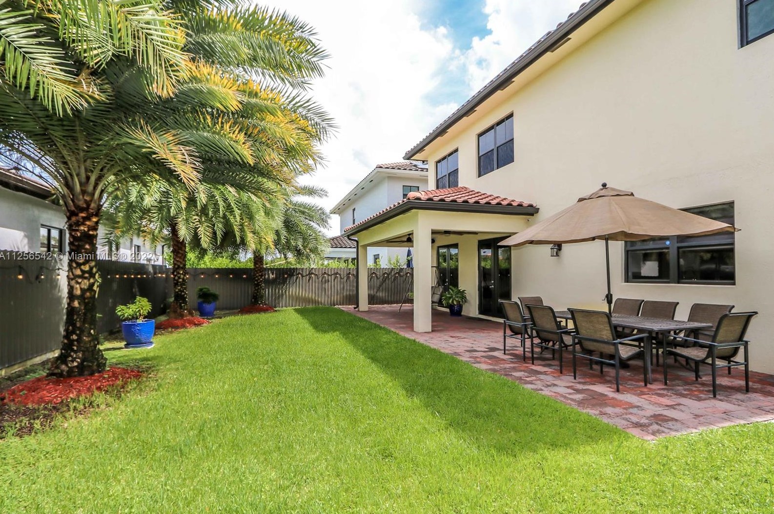 1420 144 Ave, Miami FL 33186-8619 exterior