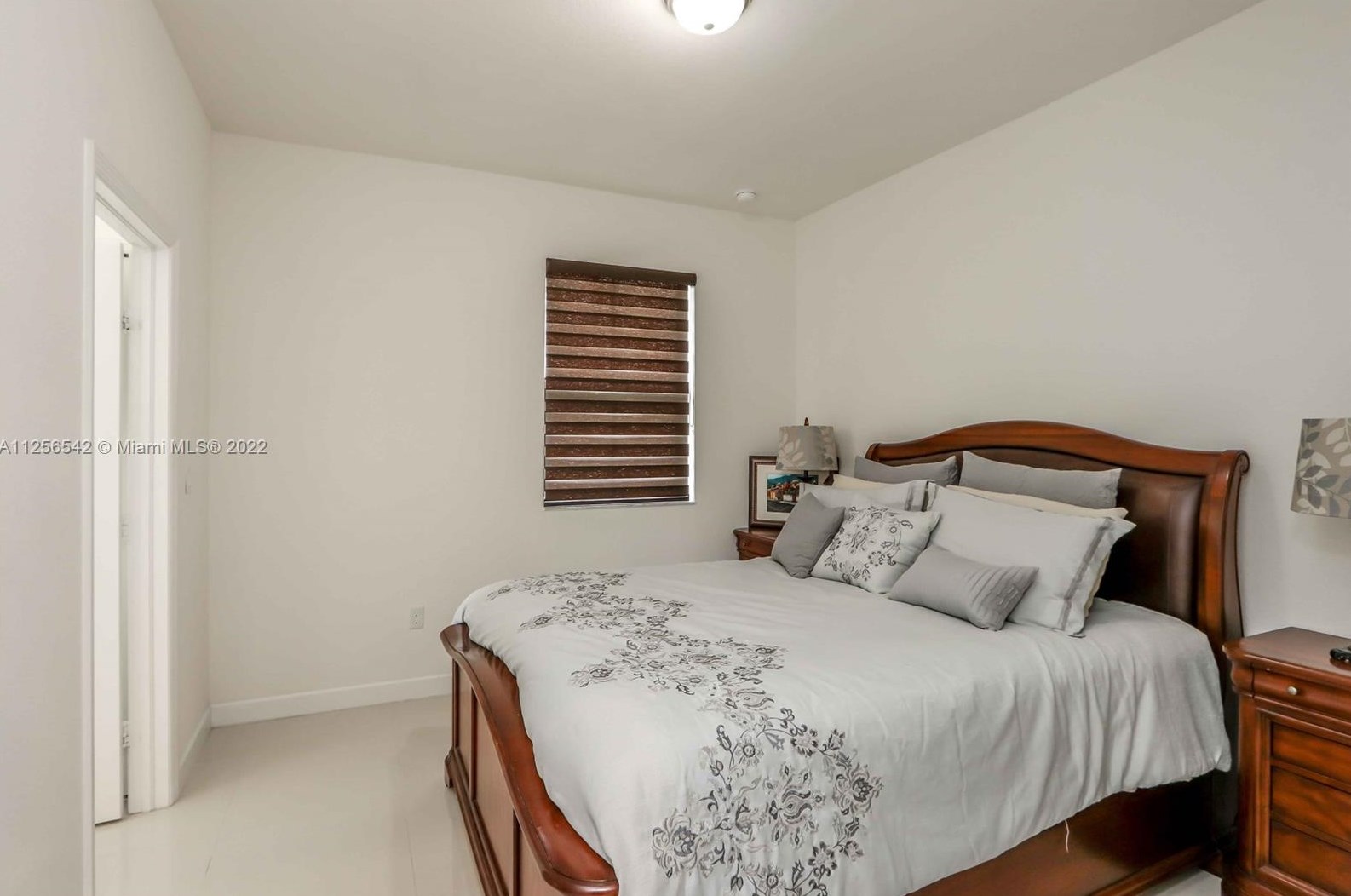 1420 144 Ave, Miami FL 33186-8619 exterior