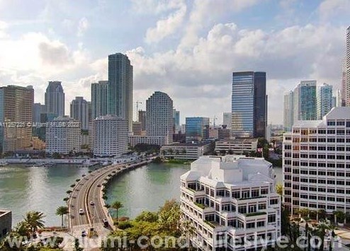 770 Claughton Island Dr, Miami FL 33131-2451 exterior