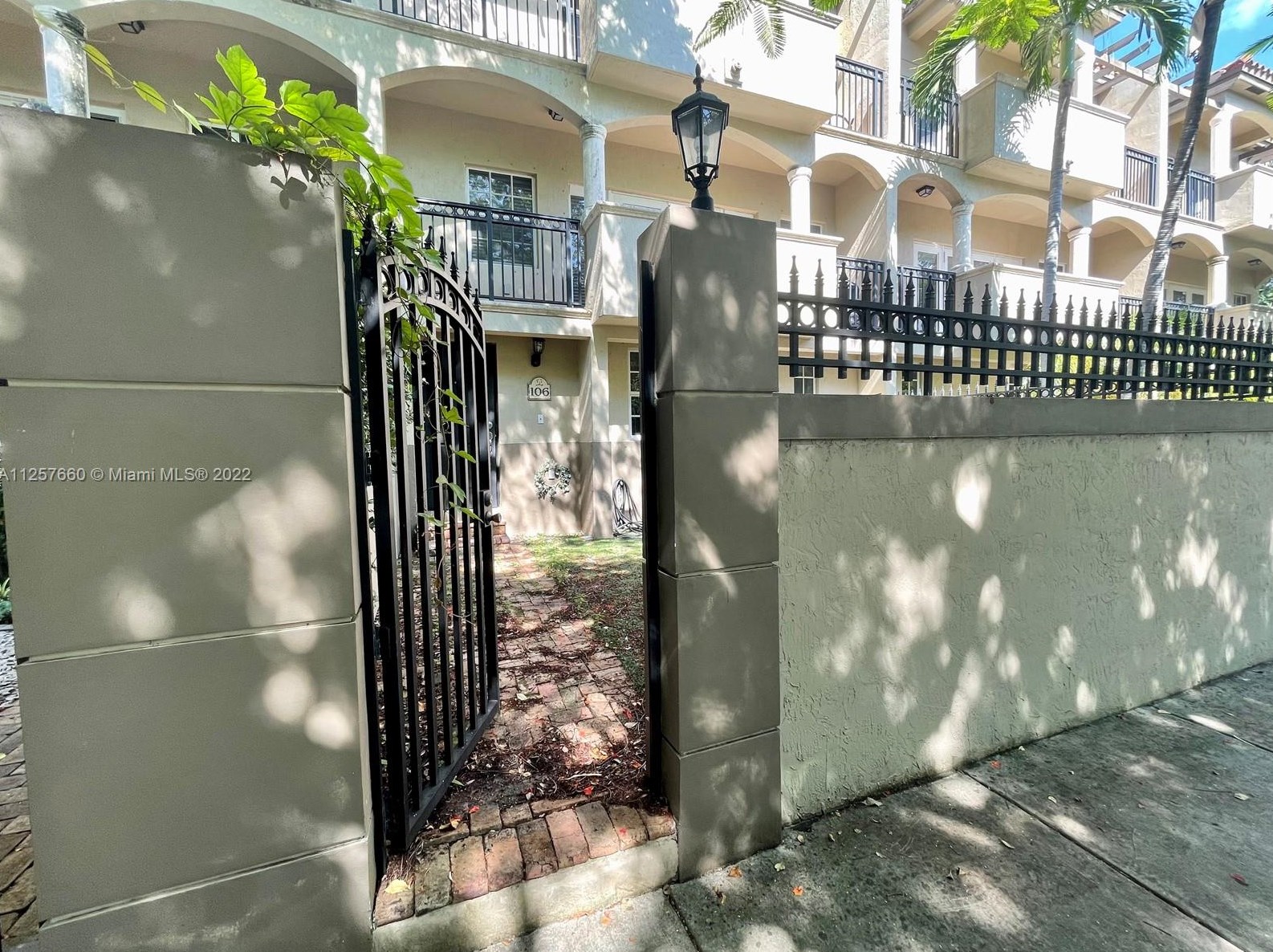 3300 Bird Ave #106, Miami, FL 33133
