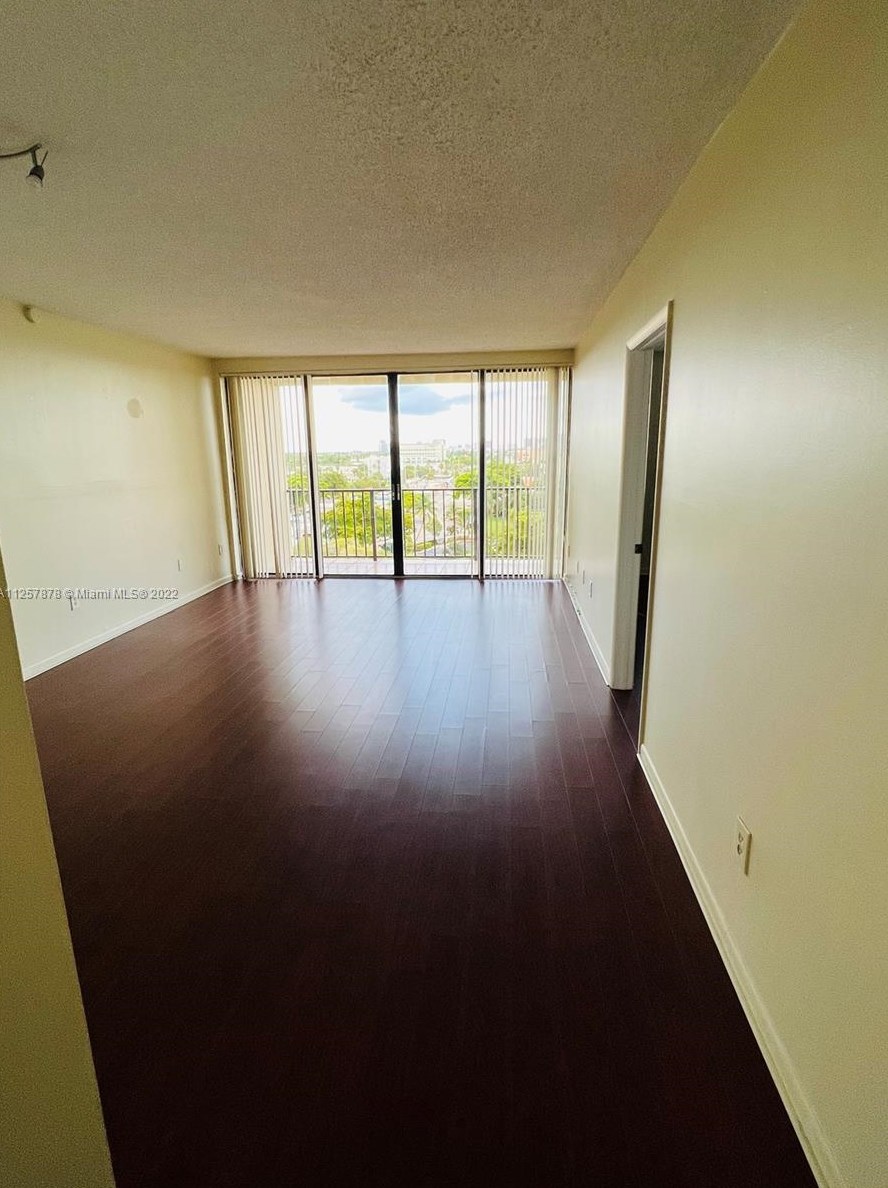1470 123rd Rd, Miami, FL 33161-3638
