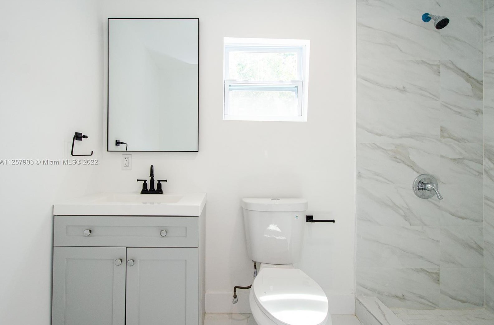 10544 6th Ave, Miami FL  33138-2050 exterior