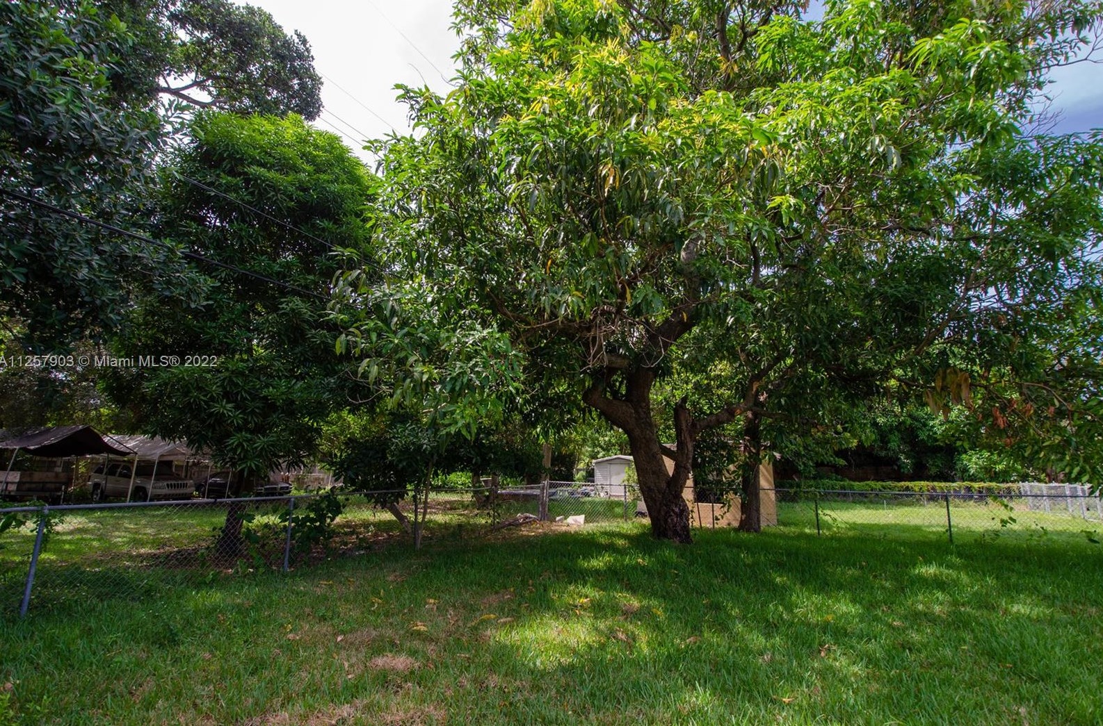 10544 6th Ave, Miami FL  33138-2050 exterior