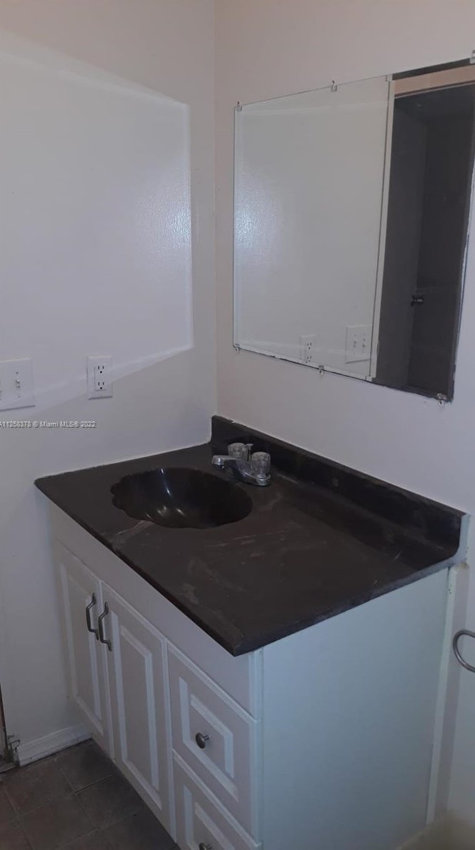 8144 Hewitt St, Jacksonville FL  32244-1230 exterior