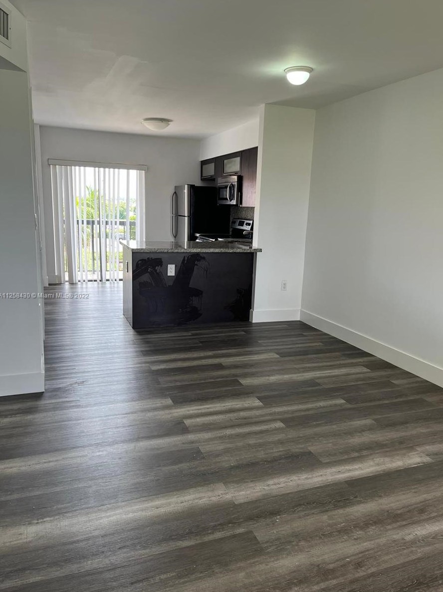 5400 W 21st Ct Apt 407, Hialeah, FL 33016