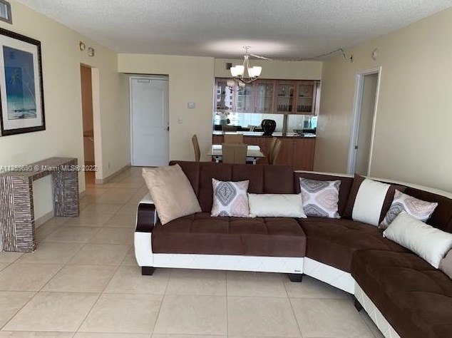 100 Bayview Dr #1431, Miami, FL 33160
