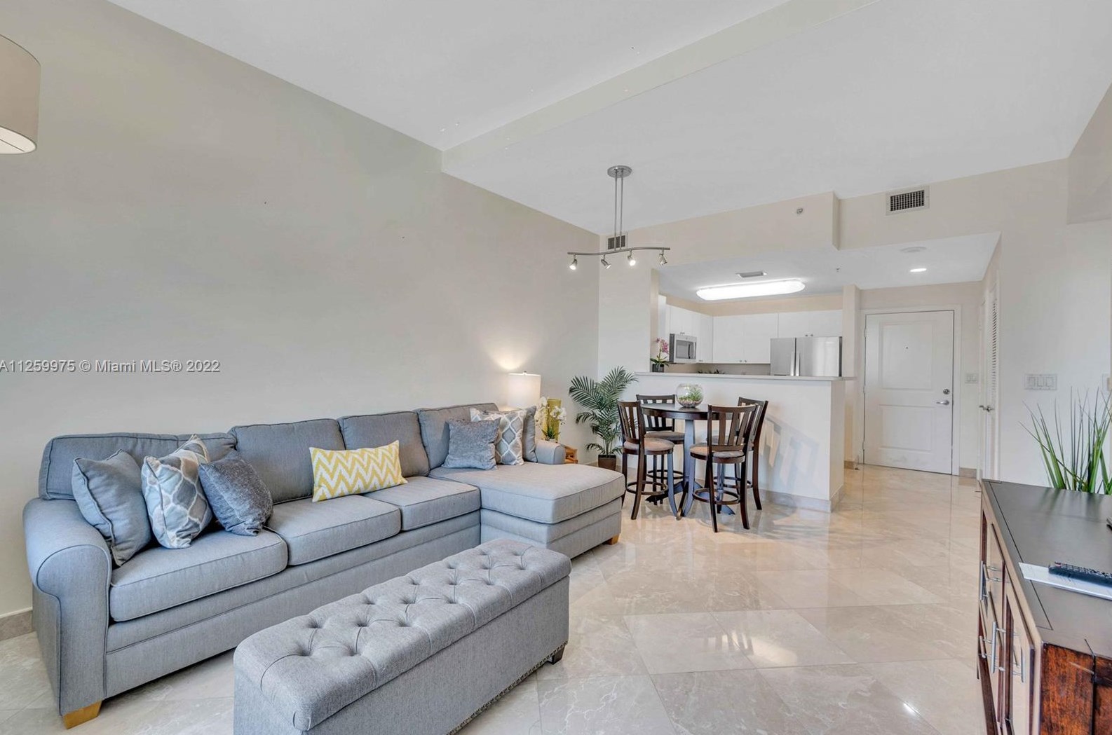 10 Aragon Ave #1502, Miami, FL 33134