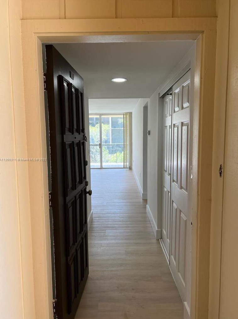 10425 Sw 112th Ave #215, Miami, FL 33176