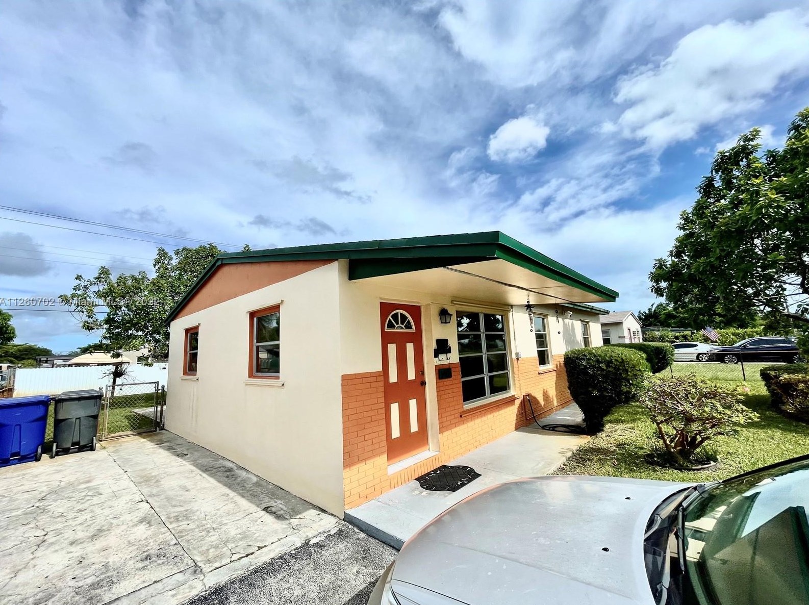 1401 71st Ter, Hollywood, FL 33024-5457