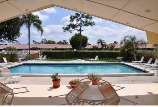 6769 Bridlewood Ct, Boca Raton, FL 33433-3586