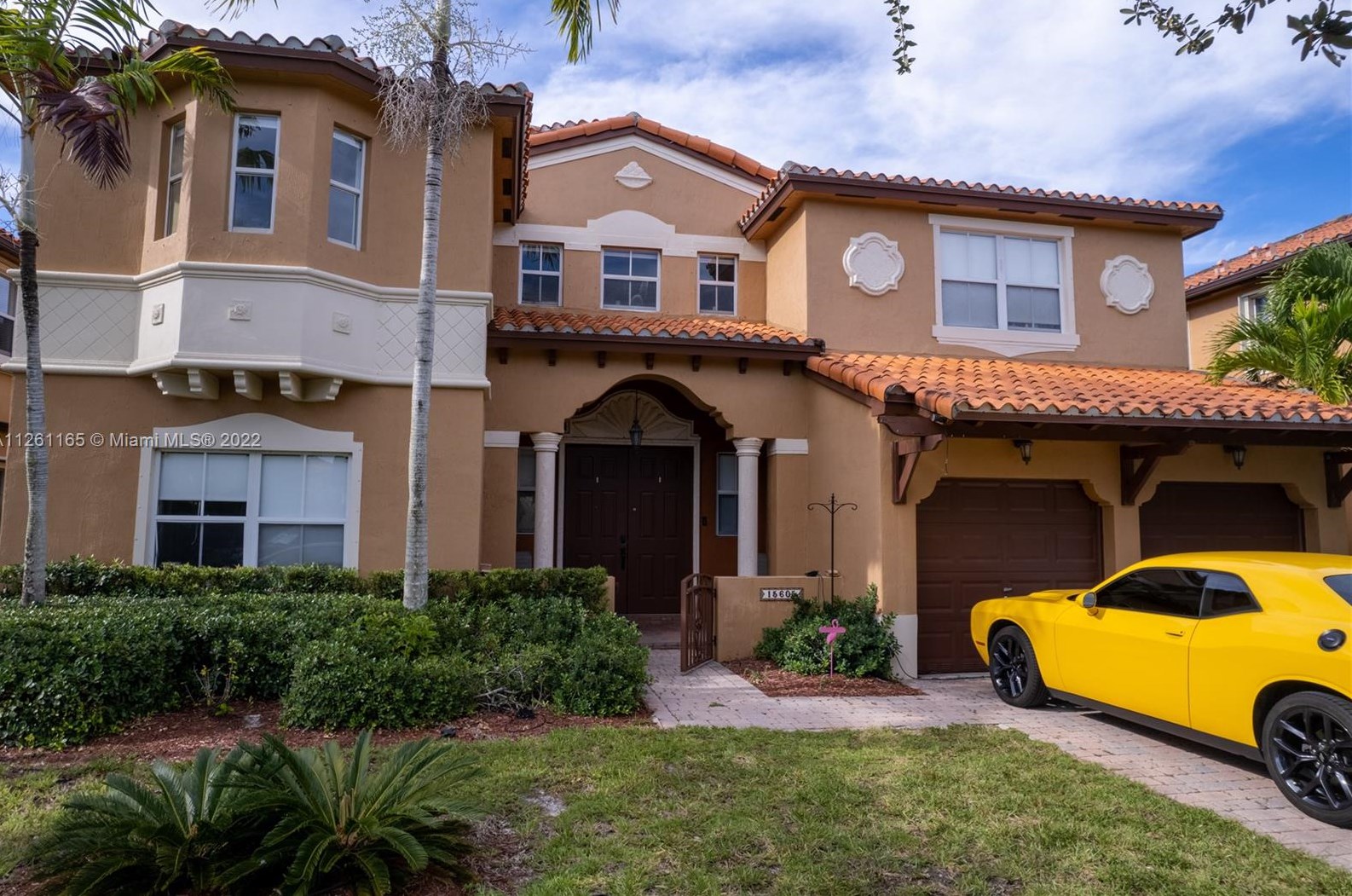 15605 26th Ter, Miami, FL 33185-4949