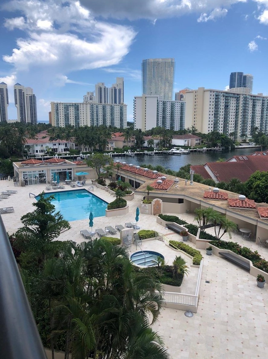 19667 Turnberry Way, Miami FL  33180-2796 exterior