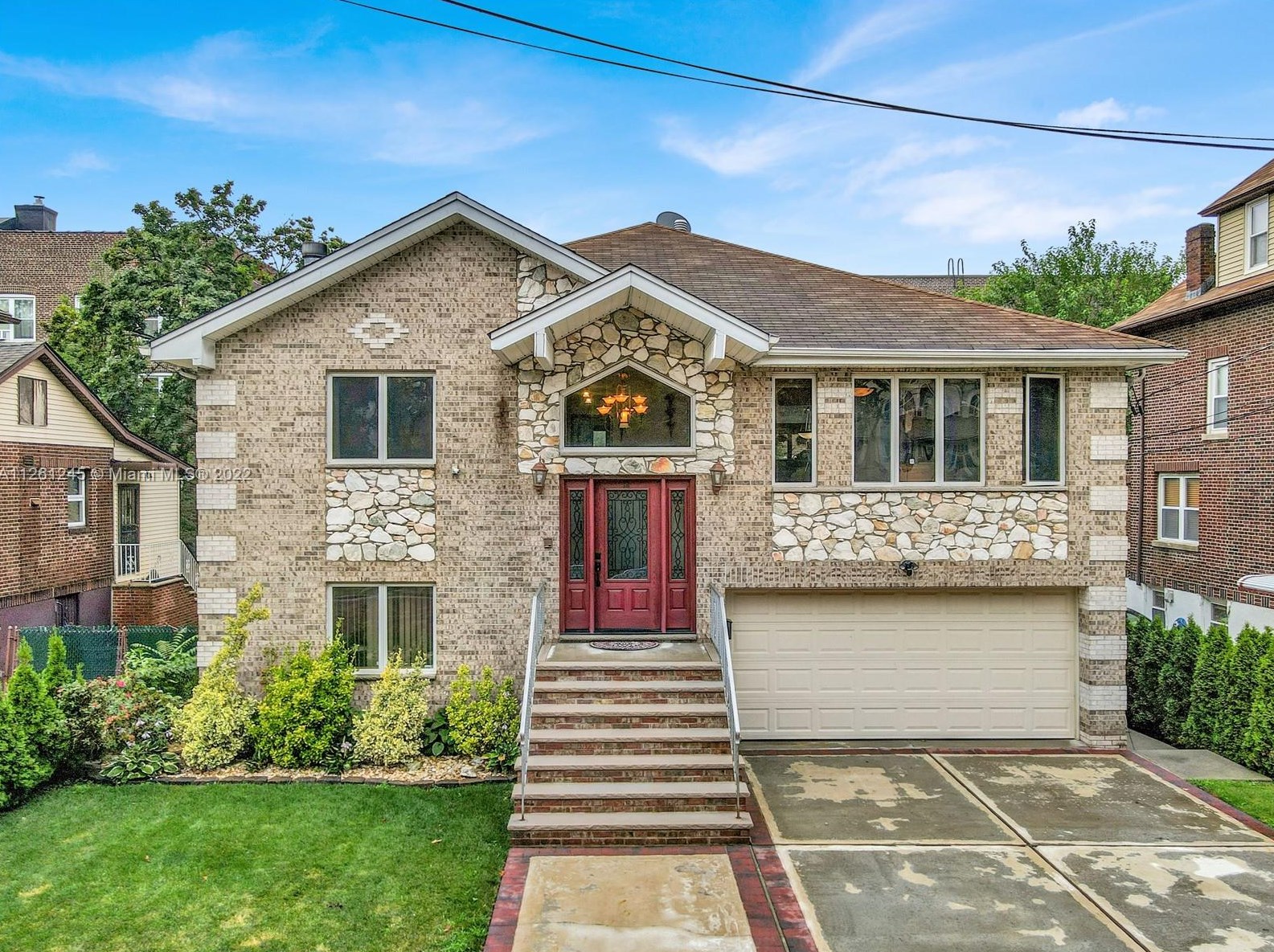 13 75th St, North Bergen, NJ 07047