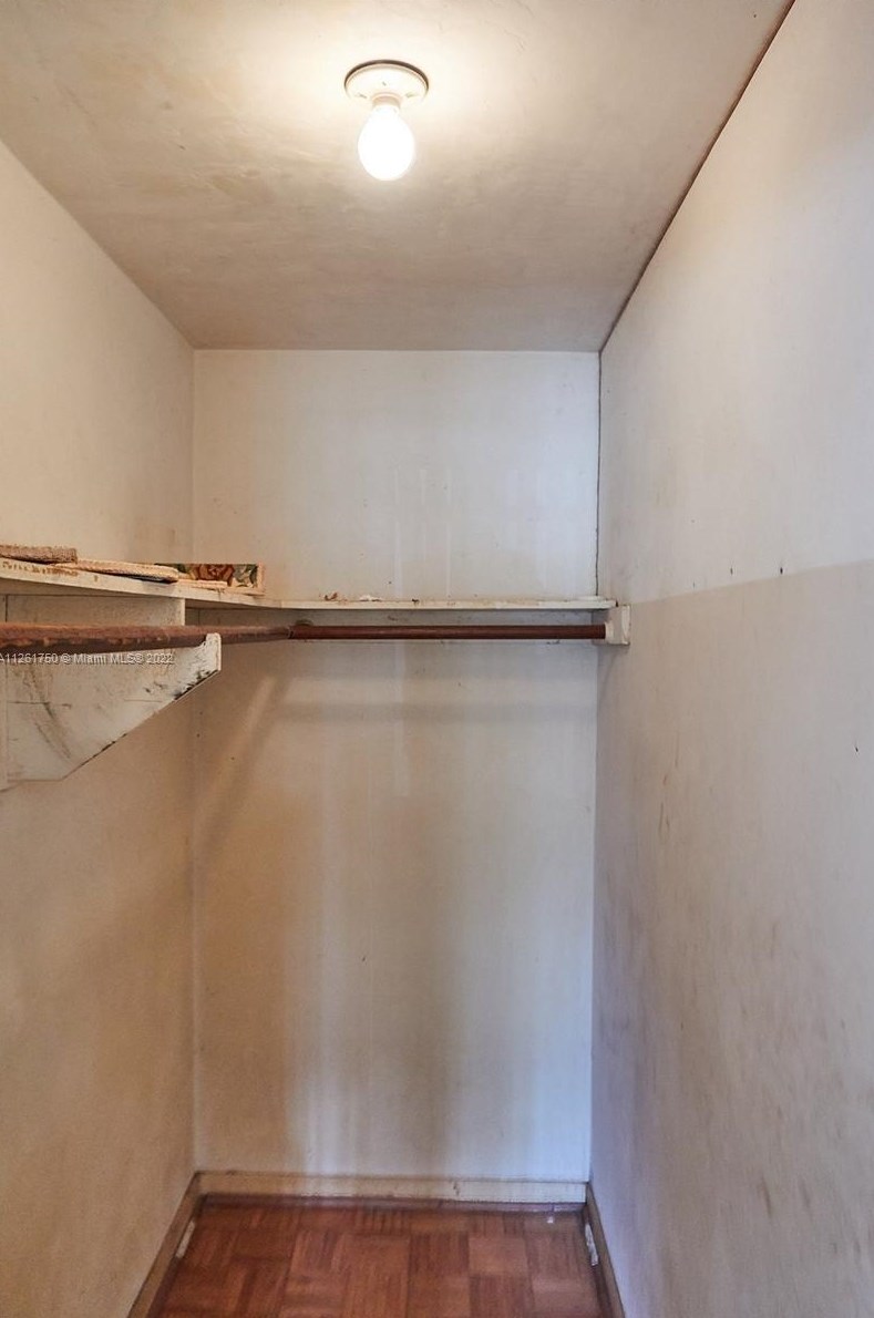 17041 9th Pl, Miami FL  33169-5250 exterior