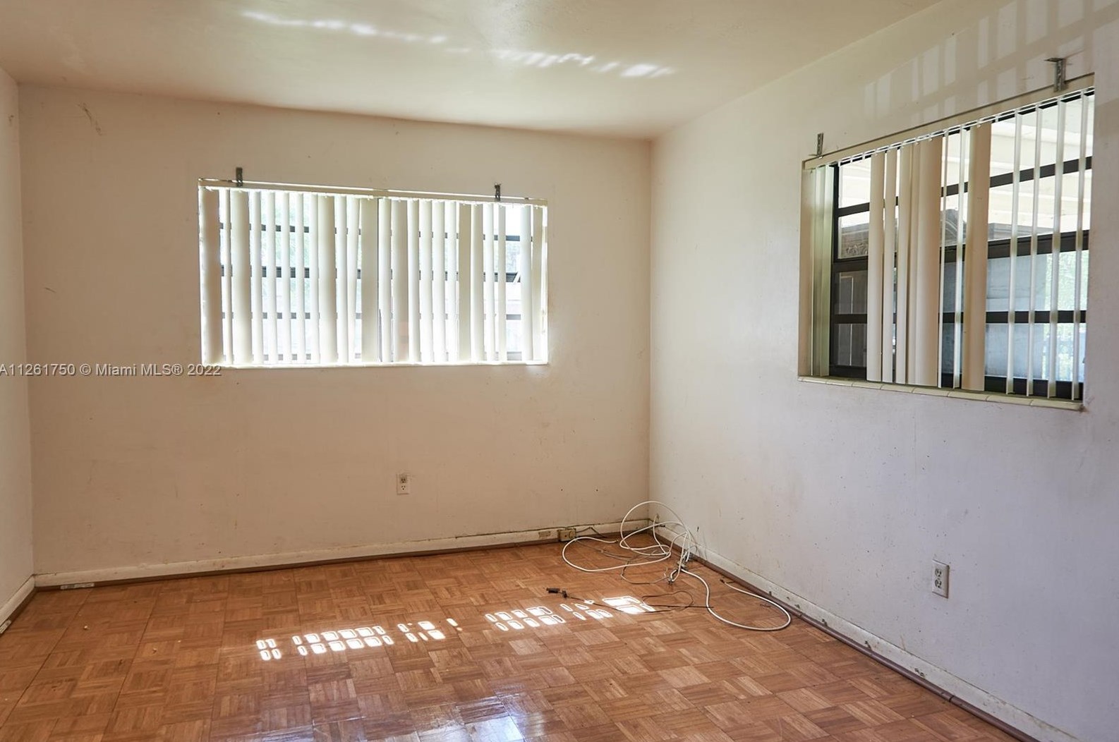 17041 9th Pl, Miami FL  33169-5250 exterior