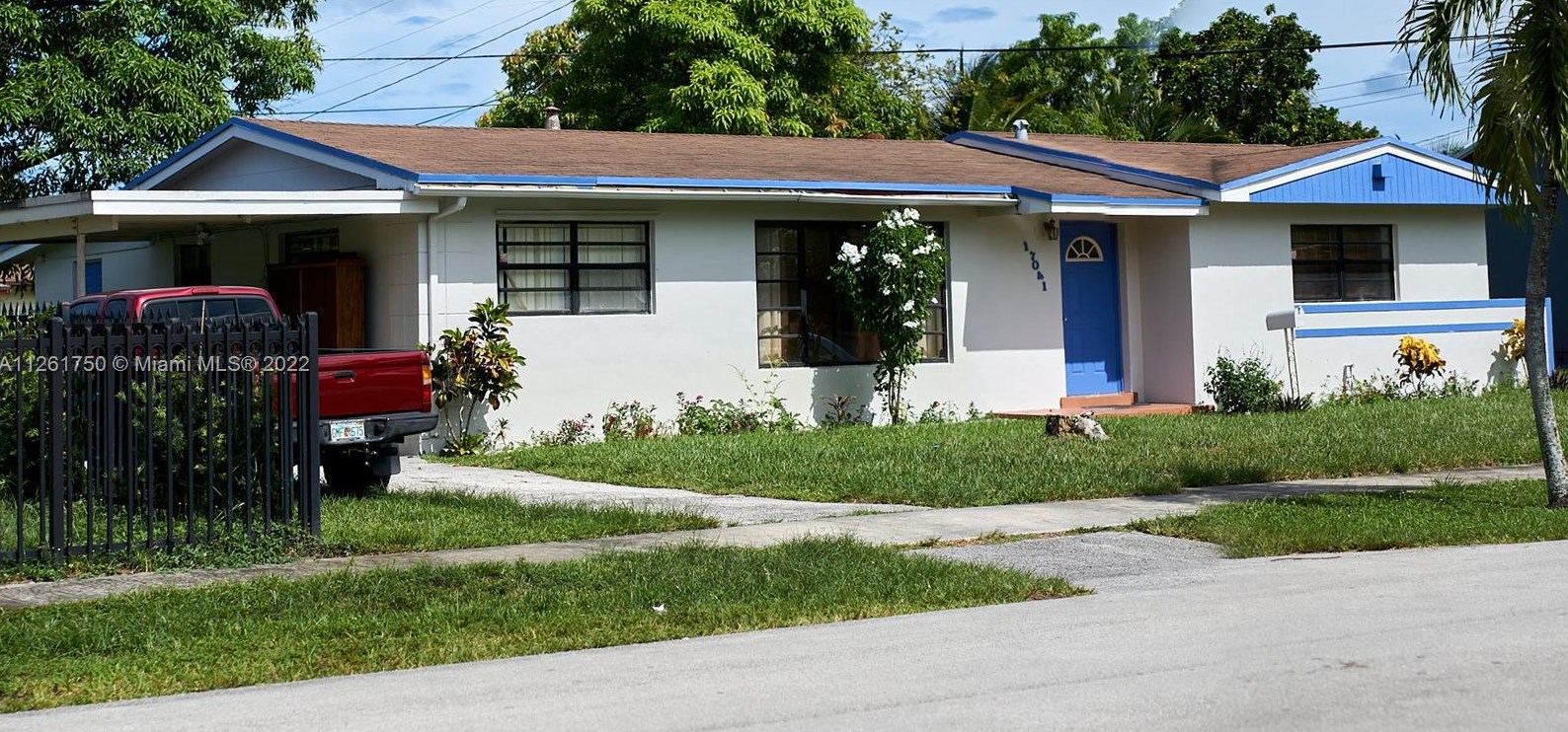 17041 9th Pl, Miami FL  33169-5250 exterior