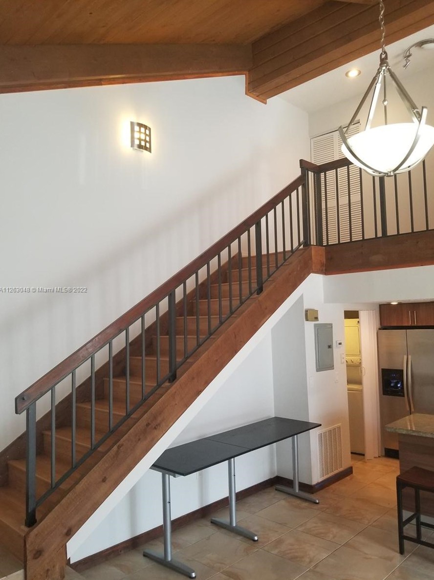 8261 Sw 157th Ave Apt 502, Miami, FL 33193