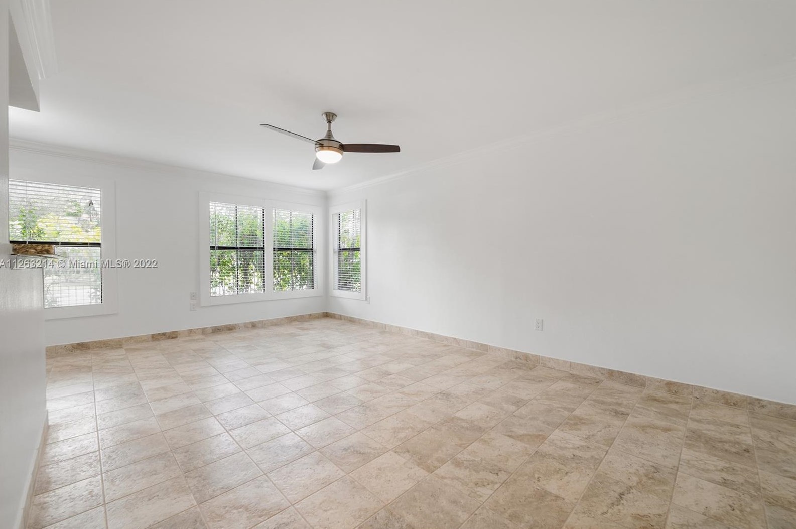 10560 156th Pl, Miami, FL 33196-2794