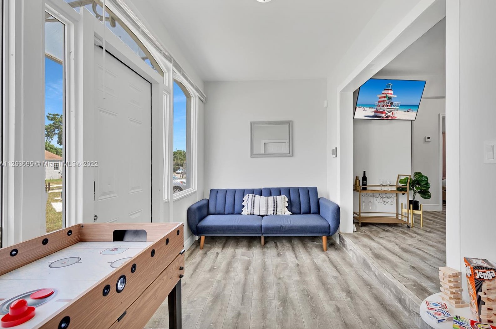 928 66th St, Miami FL  33150-4250 exterior