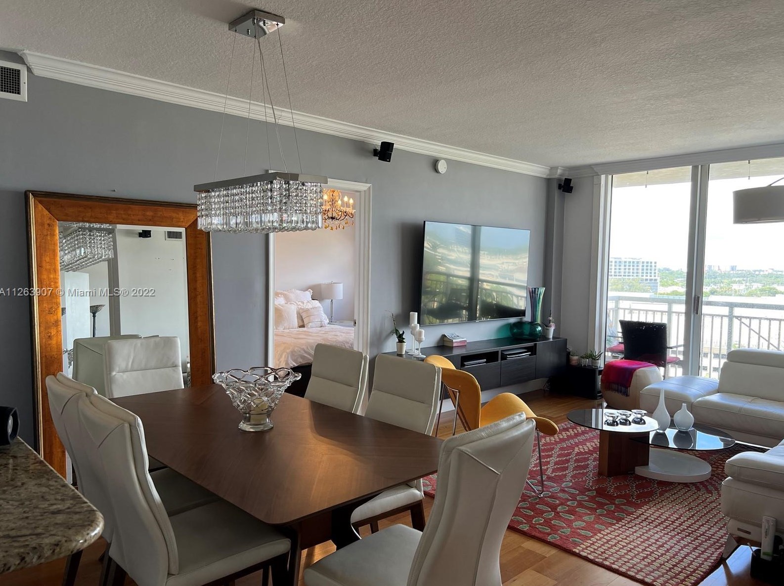 19501 W Country Club Dr Apt 1112, Miami, FL 33180