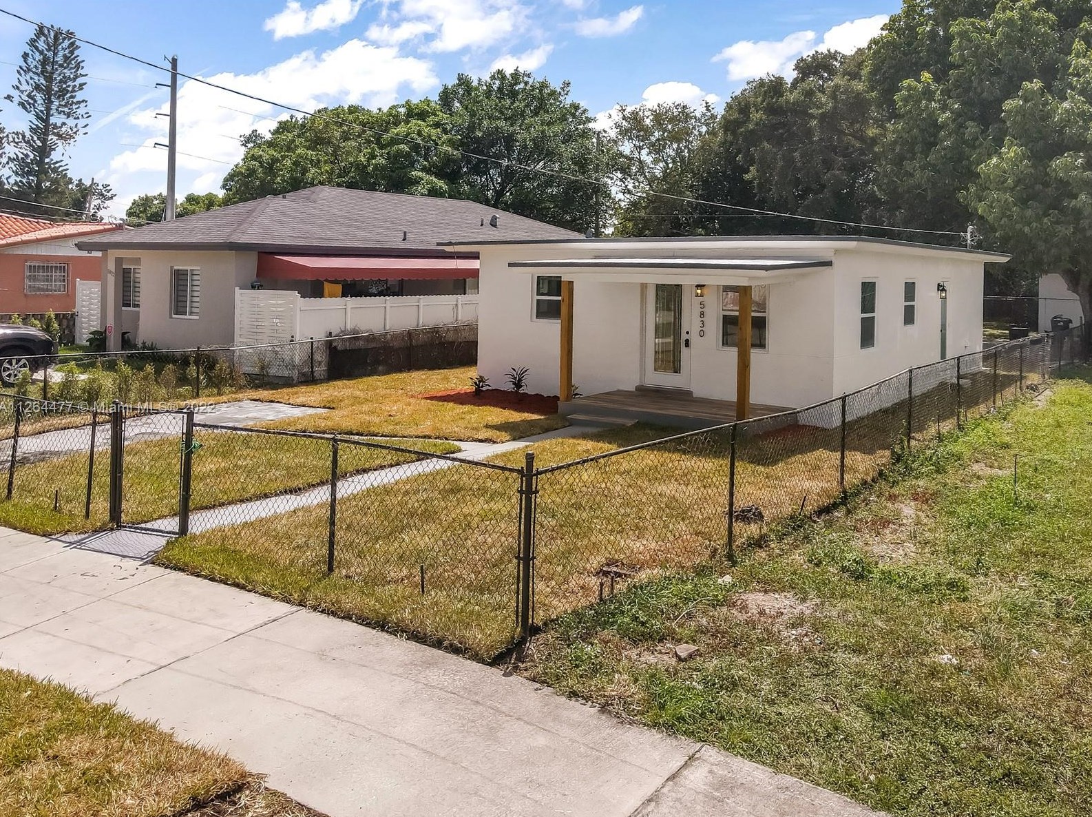 5830 30th Ave, Miami FL  33142-2224 exterior