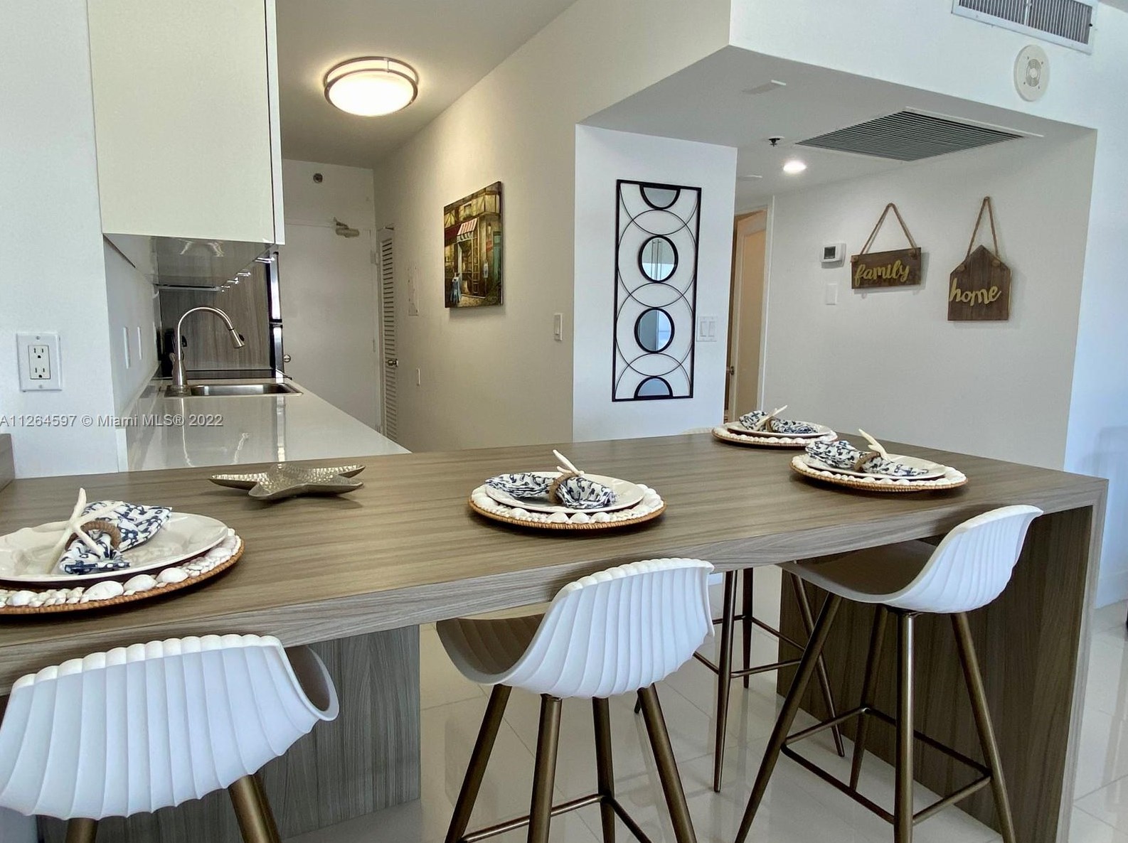 100 Lincoln Rd # 1539, Miami, FL