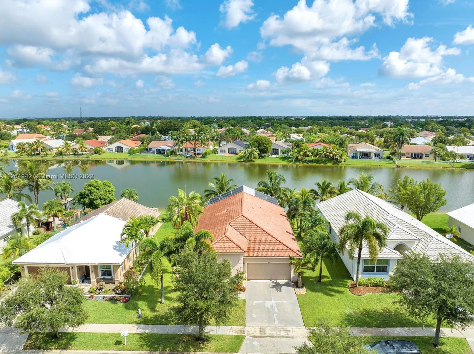 16329 9th St, Hollywood FL  33027-5103 exterior