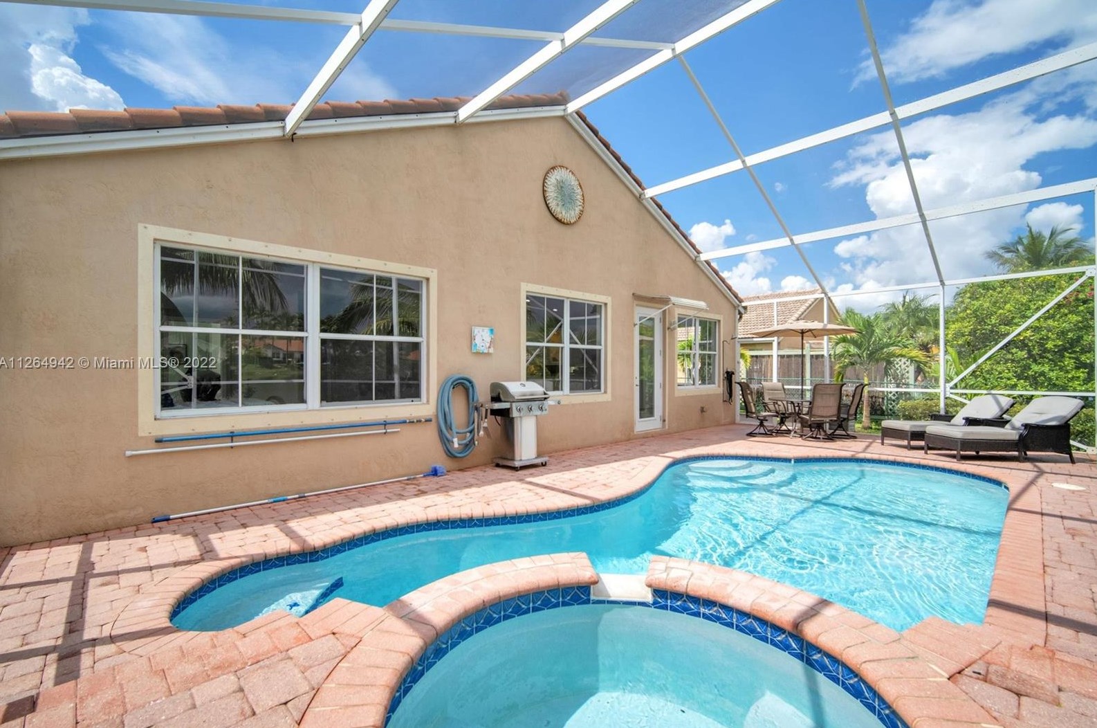 16329 9th St, Hollywood FL  33027-5103 exterior