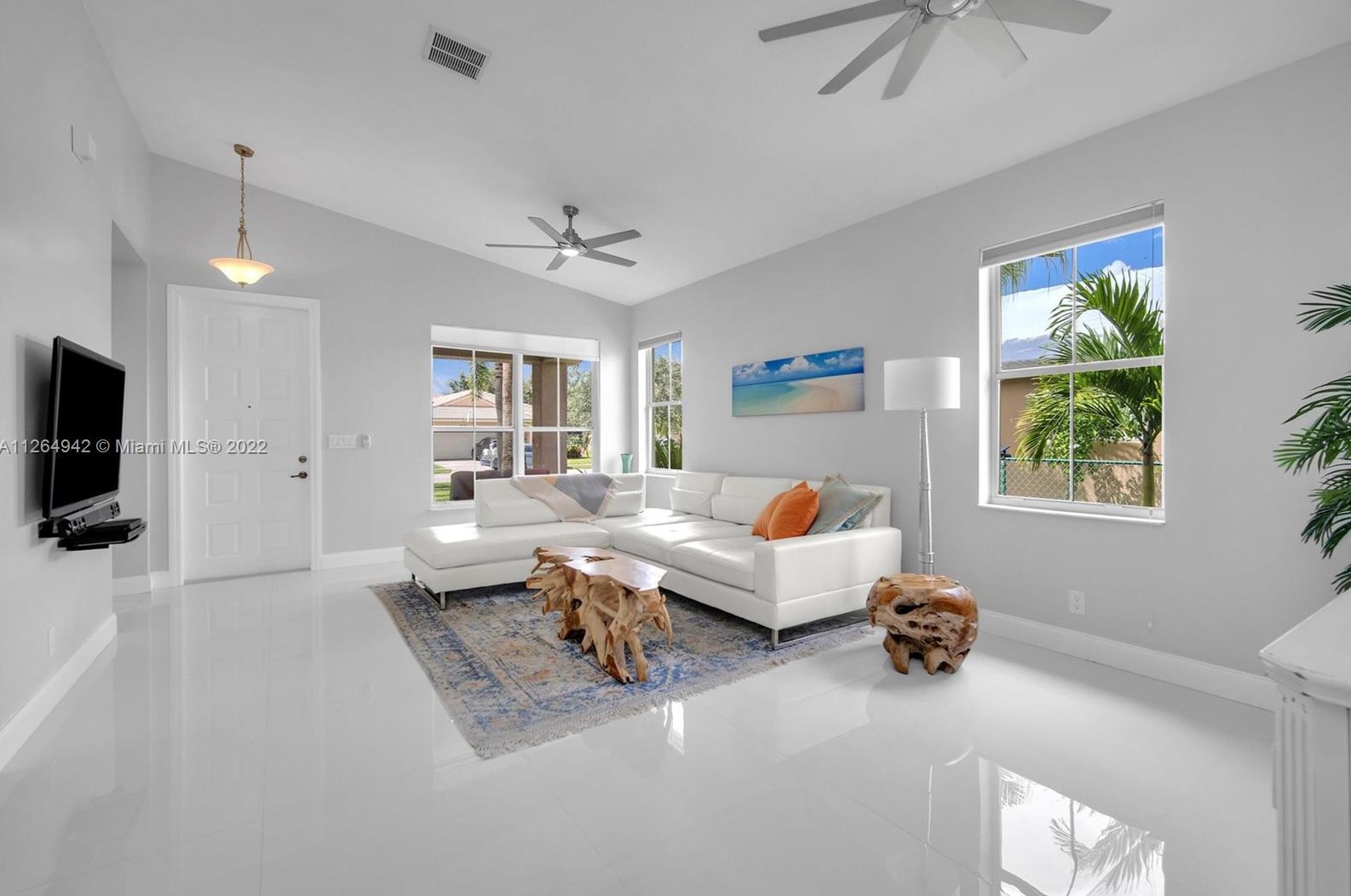 16329 9th St, Hollywood FL  33027-5103 exterior