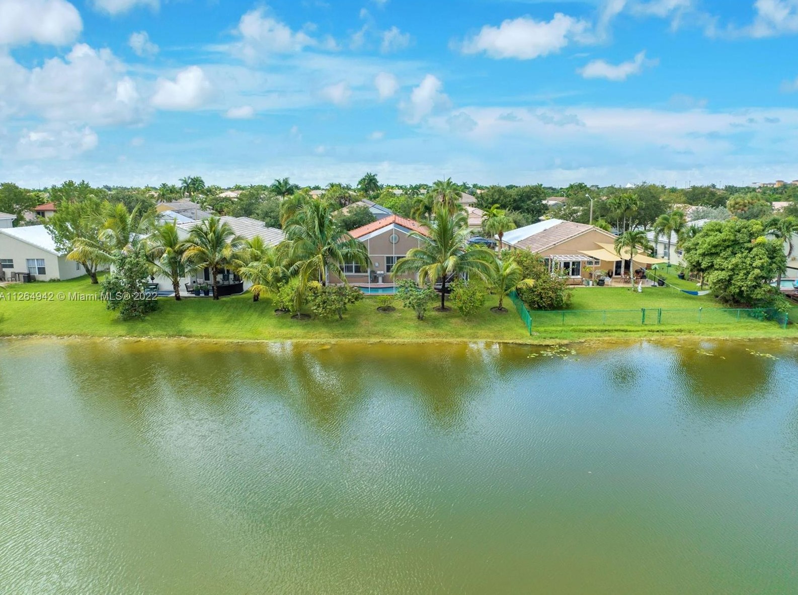 16329 9th St, Hollywood FL  33027-5103 exterior