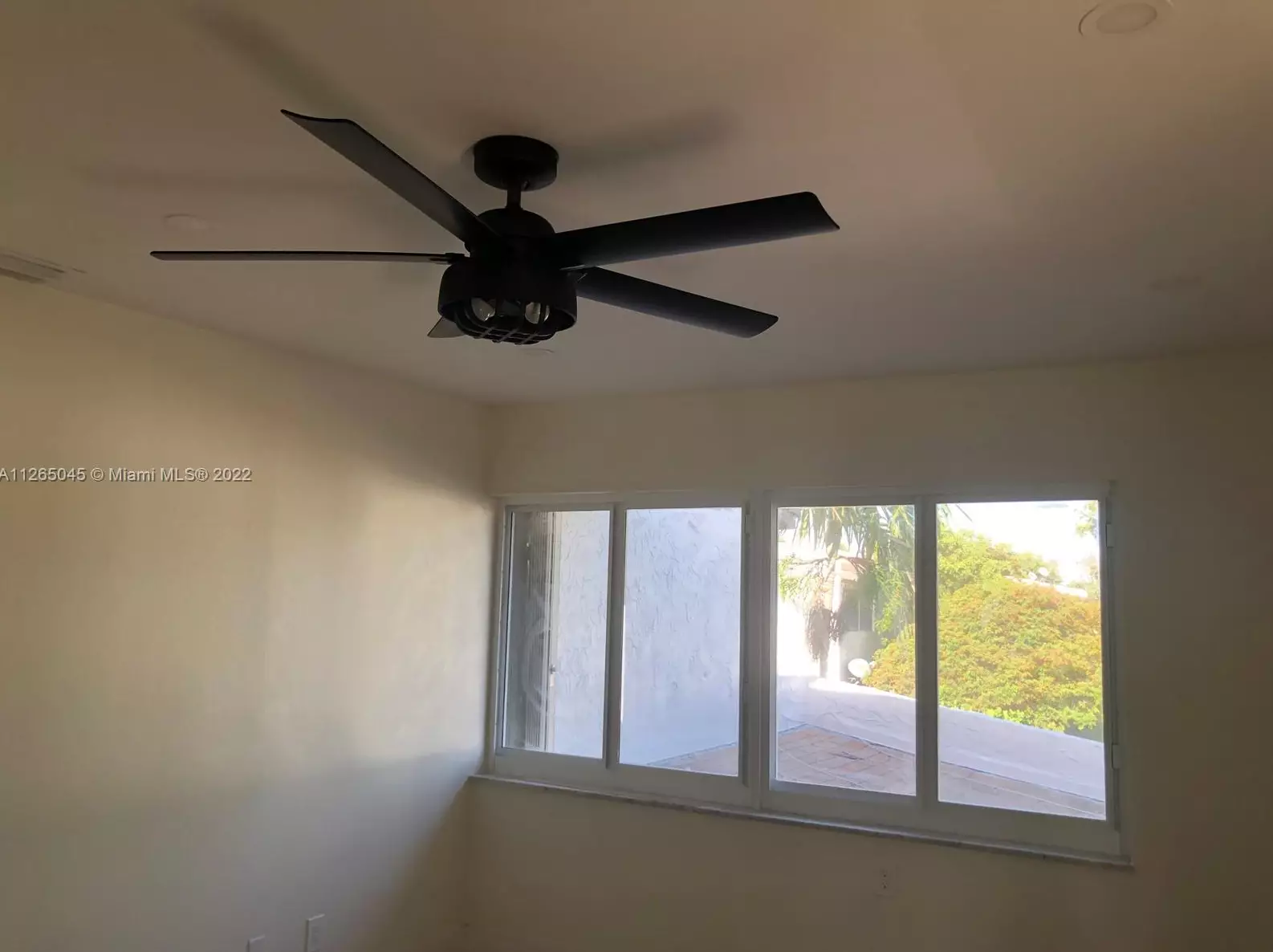 7124 110th Ave, Miami, FL 33173-2123