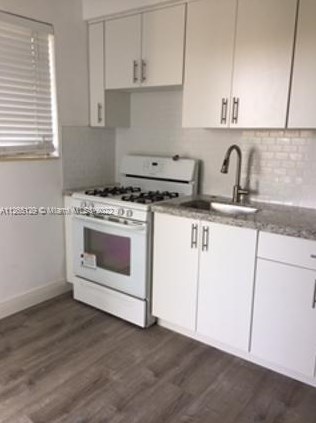 4180 Chase Ave #12, Miami, FL 33140