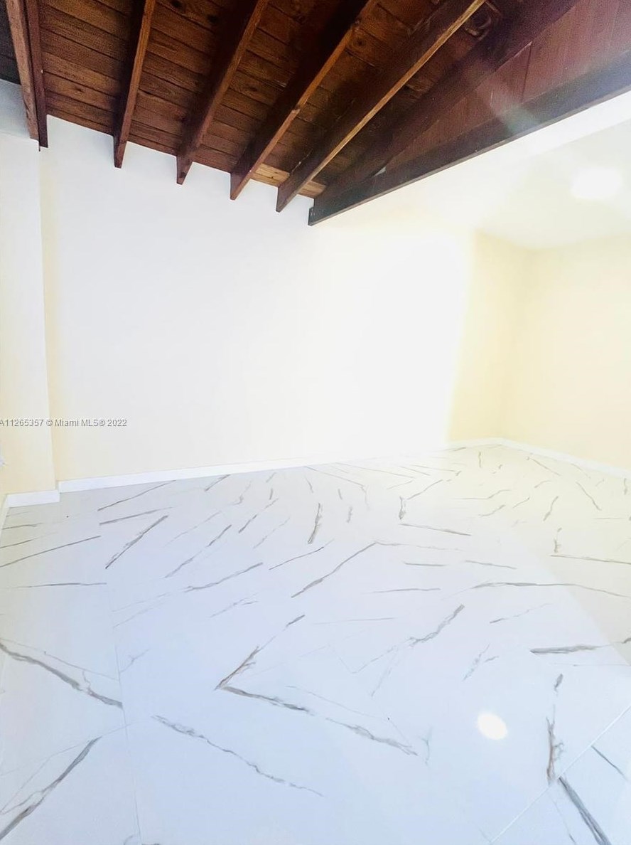 1655 175th St, Miami FL  33162-1442 exterior