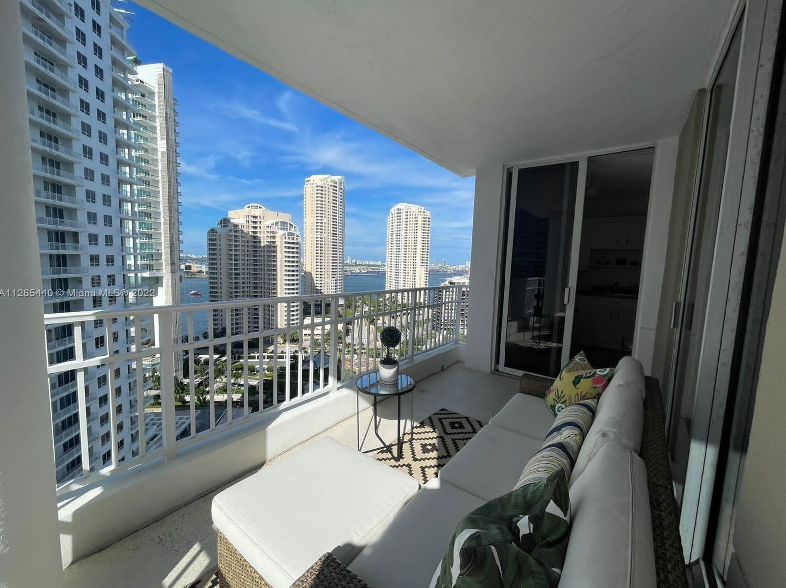 701 Brickell Key Blvd Apt 2304, Miami, FL 33131