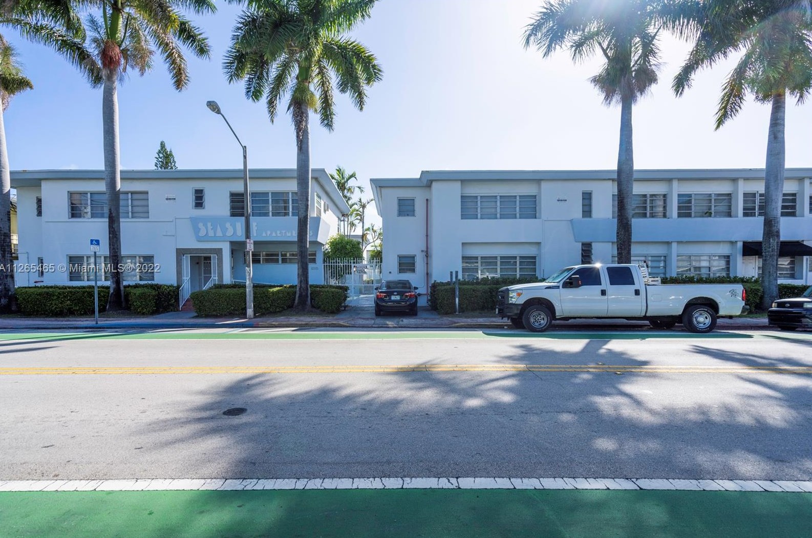 8315 Byron Ave, Miami, FL 33141-1421