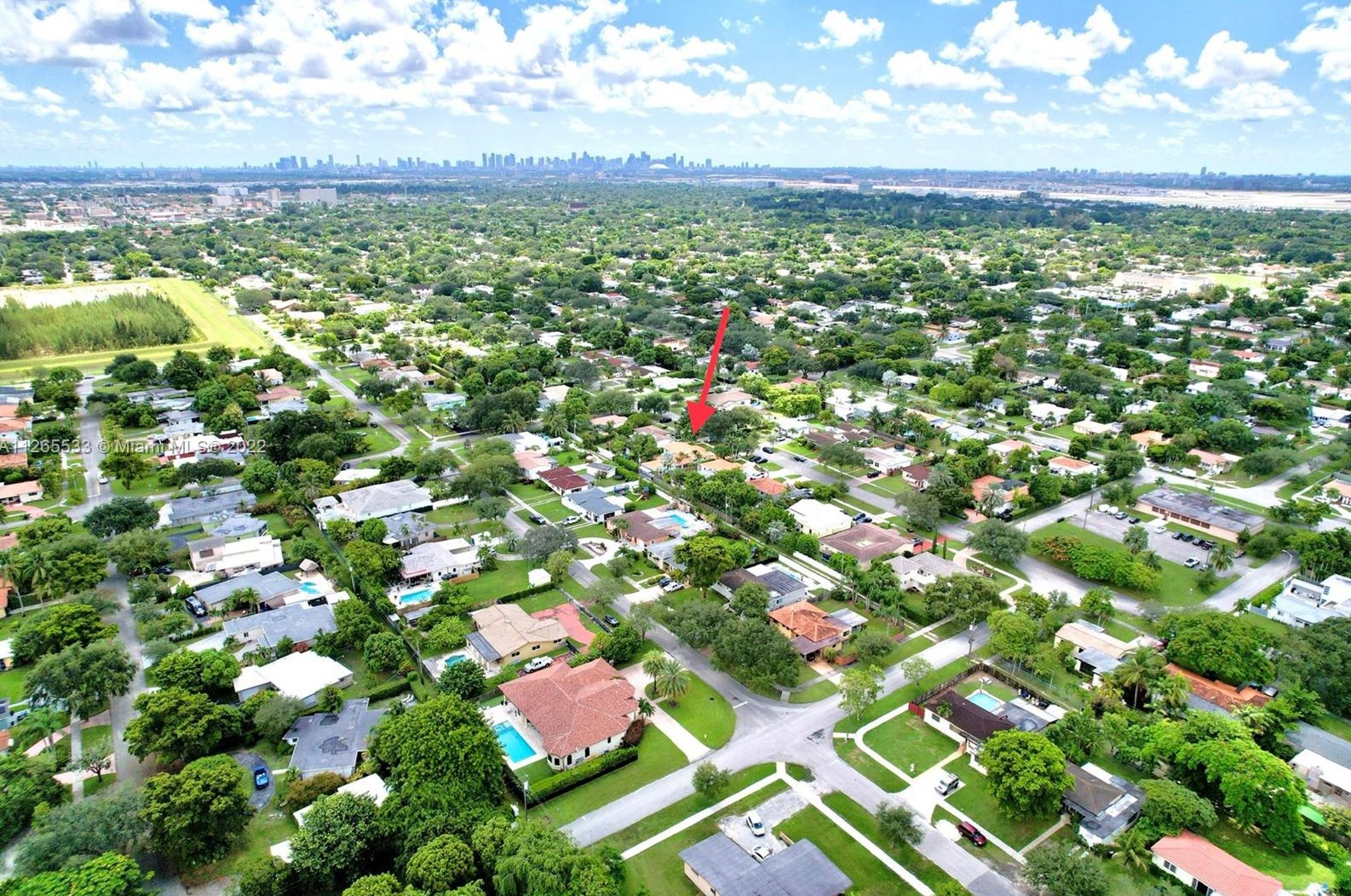 1021 Oriole Ave, Miami, FL 33166-3846