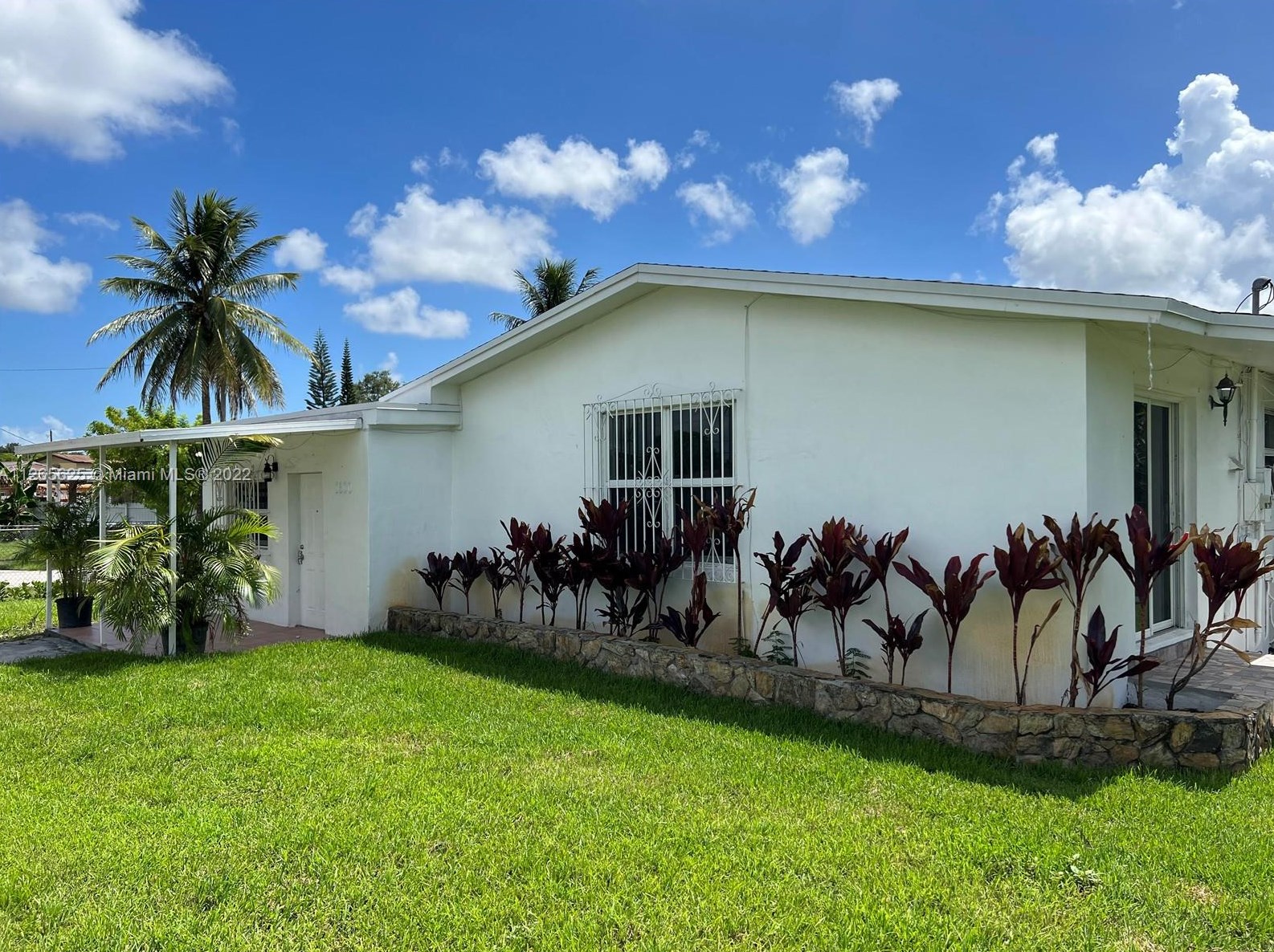 1600 Sw 71st Ct, Miami, FL 33155