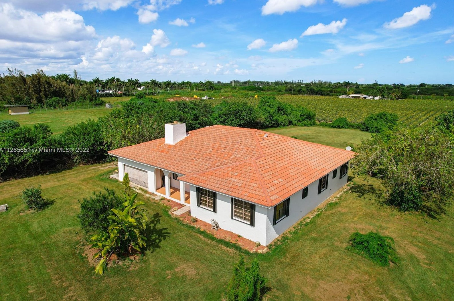 14220 207th Ave, Miami, FL 33196-2137