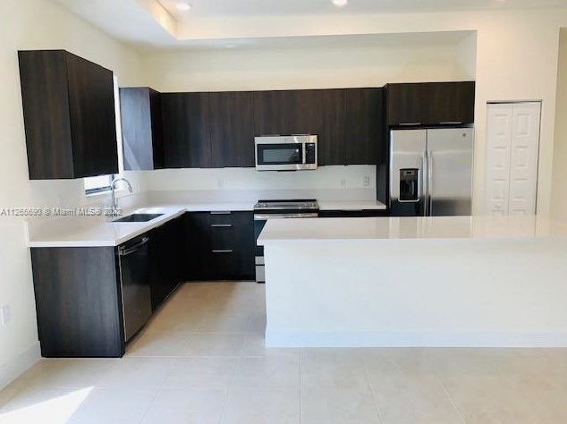 10443 82nd St Nw #32, Miami, FL 33178