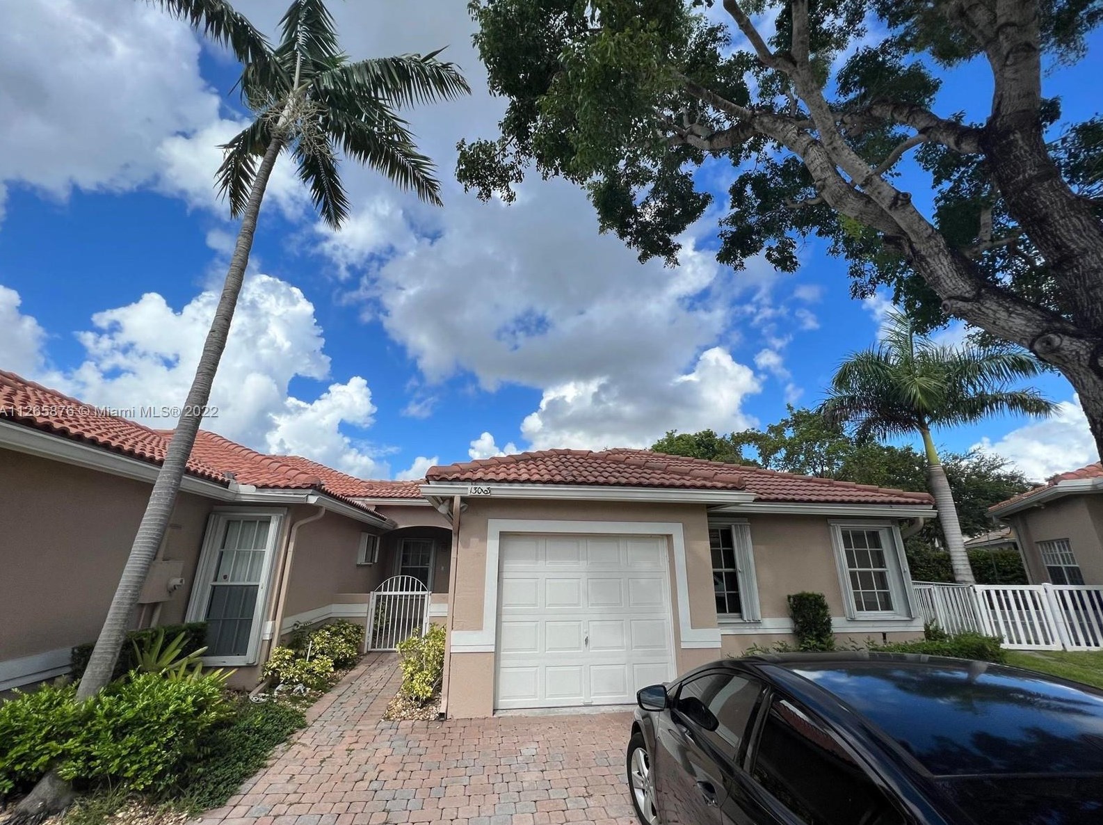 13063 7th St, Hollywood, FL 33028-3109