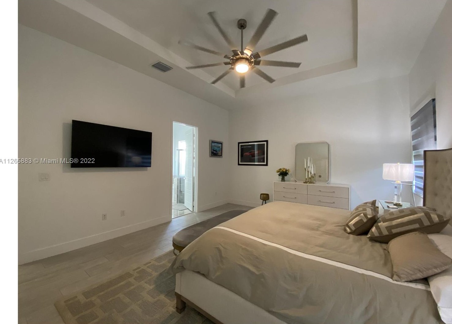 15012 177th Ter, Miami FL  33187-7704 exterior