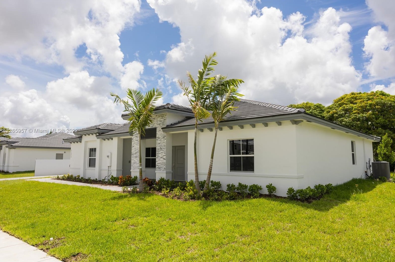 21270 Sw 127th Pl, Miami, FL 33177