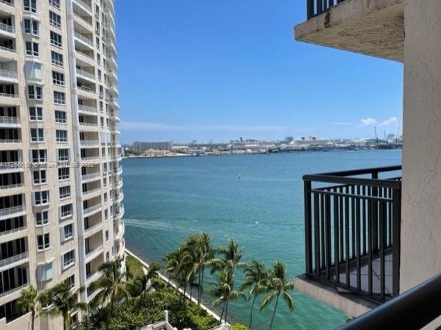 540 Brickell Key Dr #1226, Miami, FL 33131