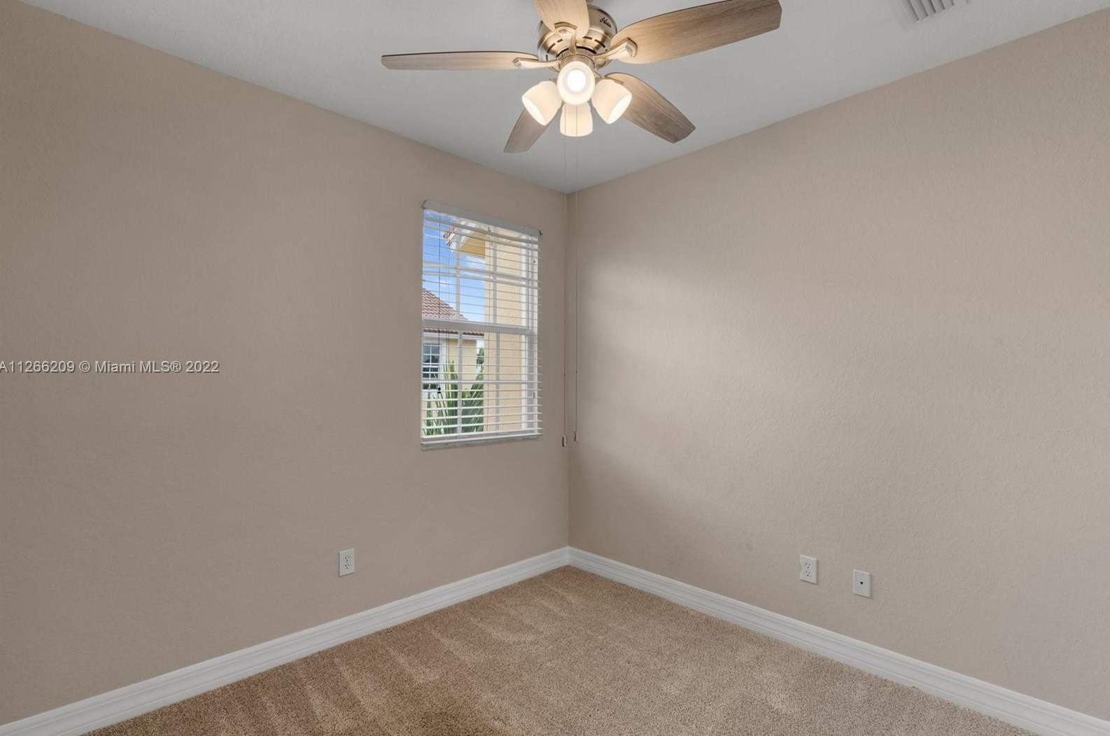 121 Harbors Way, Boynton Beach FL  33435-2400 exterior