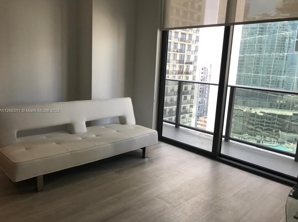 55 Sw 9th St #2107, Miami, FL 33130